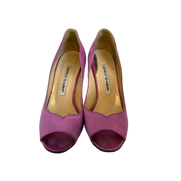 Manolo Blahnik Purple Satin Scalloped Open Toe Heels Womens Size 5.5 - Picture 4 of 7